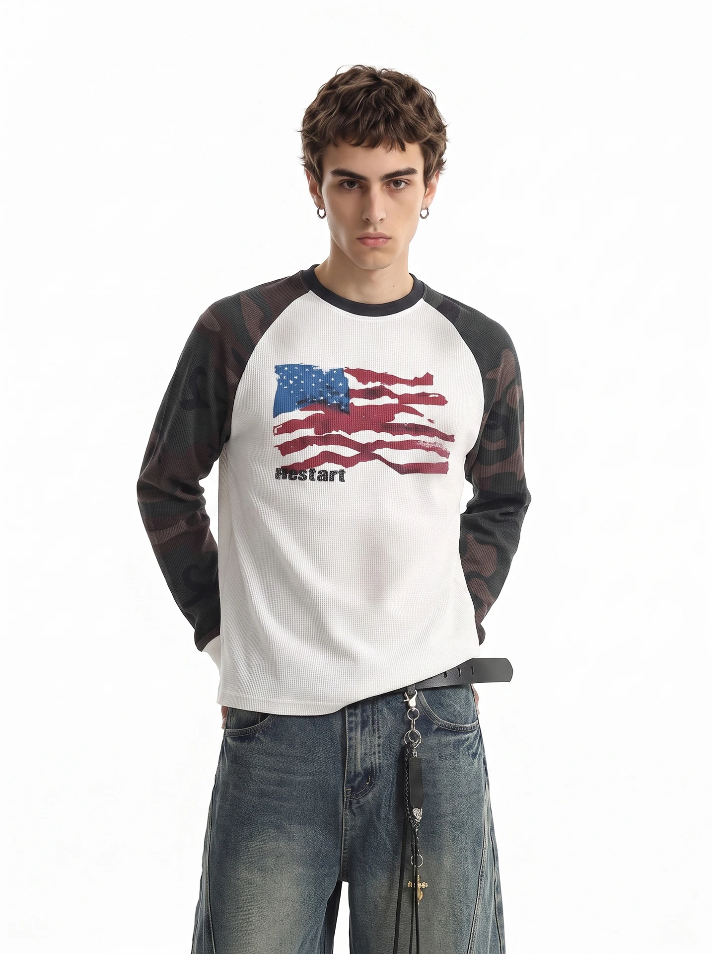 BETEBULE American High Street Flag Print Camouflage Long Sleeve T-Shirt Men's Vintage Short Wide Waffle Pattern Top