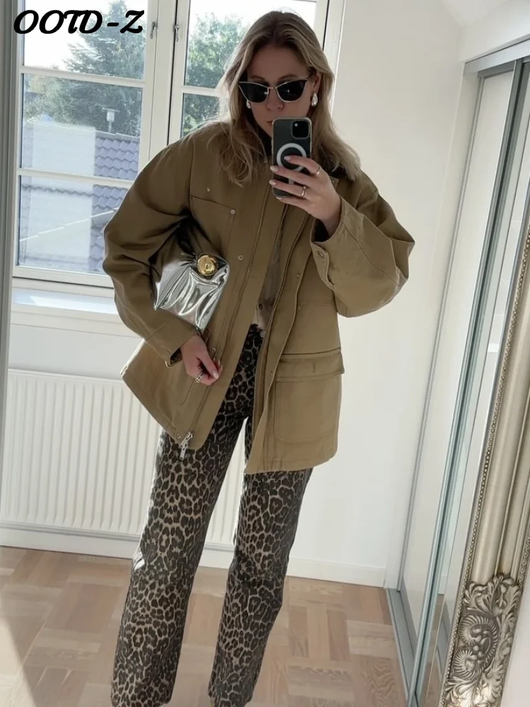 

Casual Solid Loose Utility Jackets Women Turn-down Collar Full Sleeves Contrast Pockets Coats Female 2025 Autumn Lady Outwears