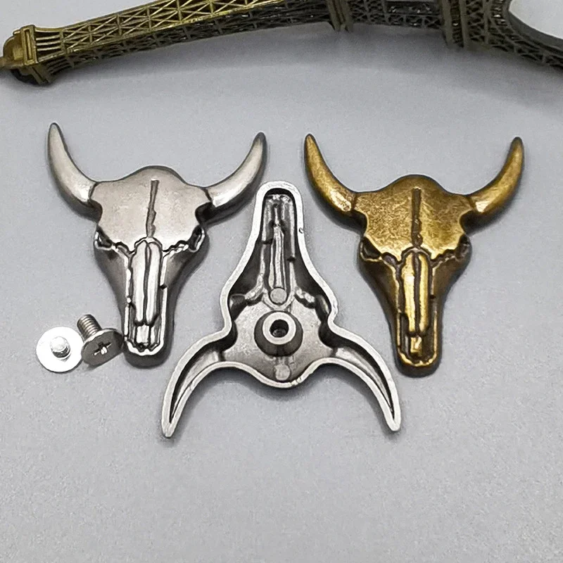 Retro Western Cowboy Bull Pins Buffalo Skull Head Screw Brooch Back Conchos Belt Leathercraft Saddle Luggage Bag Decor Accessory