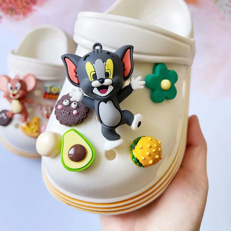 MINISO Shoe Charms Set Cute Cartoon Tom and Jerry Cat Mouse Shoe Accessorie Kuromi Penguin Frog For Teens Funny Party Gifts