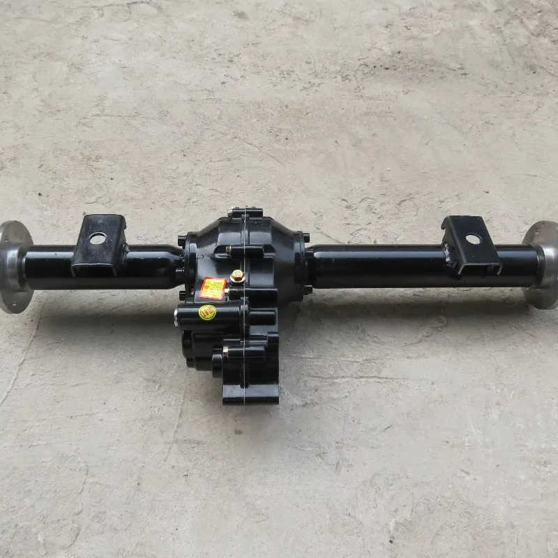 Lateral driving rear steering front wheel drive four wheel tricycle electric flatbed trailer transporter