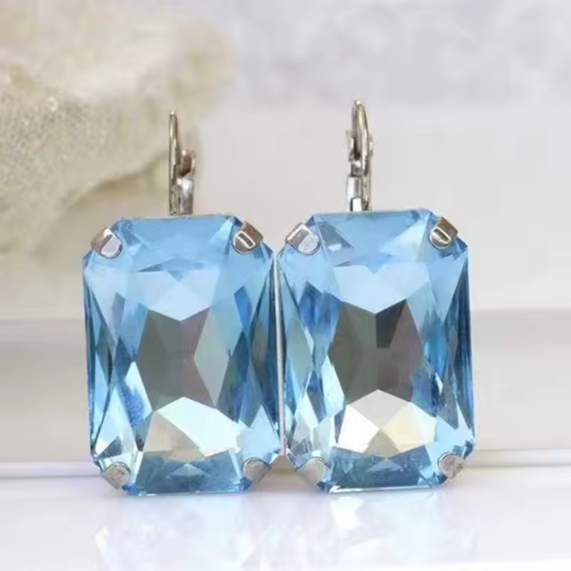New Trendy Dangle Earrings for Women with Light Blue Cubic Zirconia Simple Stylish Style Fashion Earrings Female Jewelry