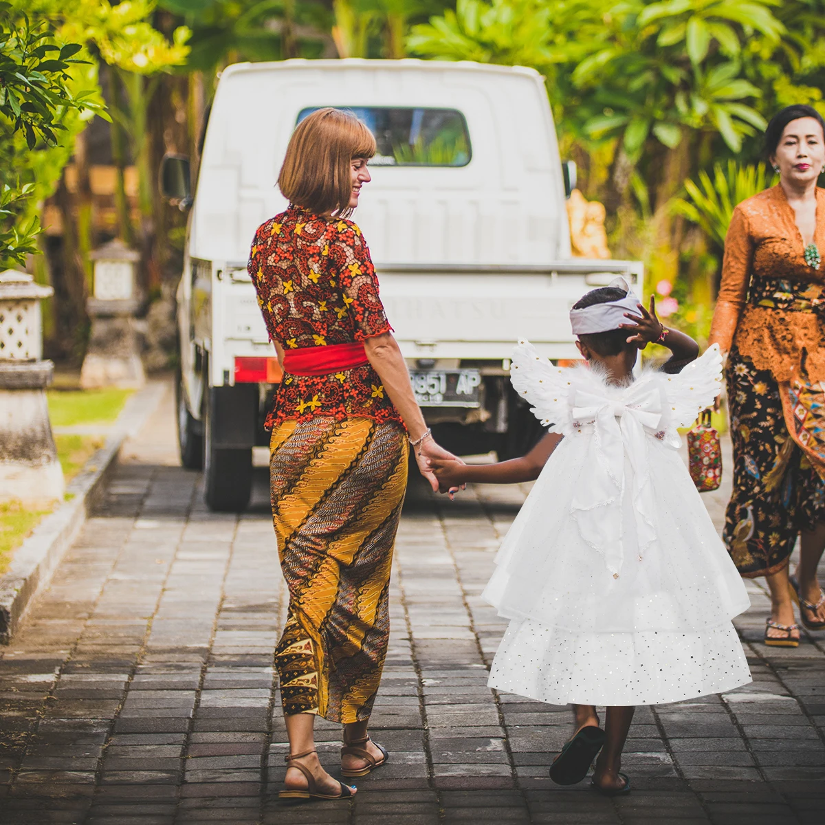 

Lovely Wing Gauze Bubble Skirt Girl Cosplay Party Costume Medium Birthday Stage Performance Kids Gauze Costume Girls Angel Wring