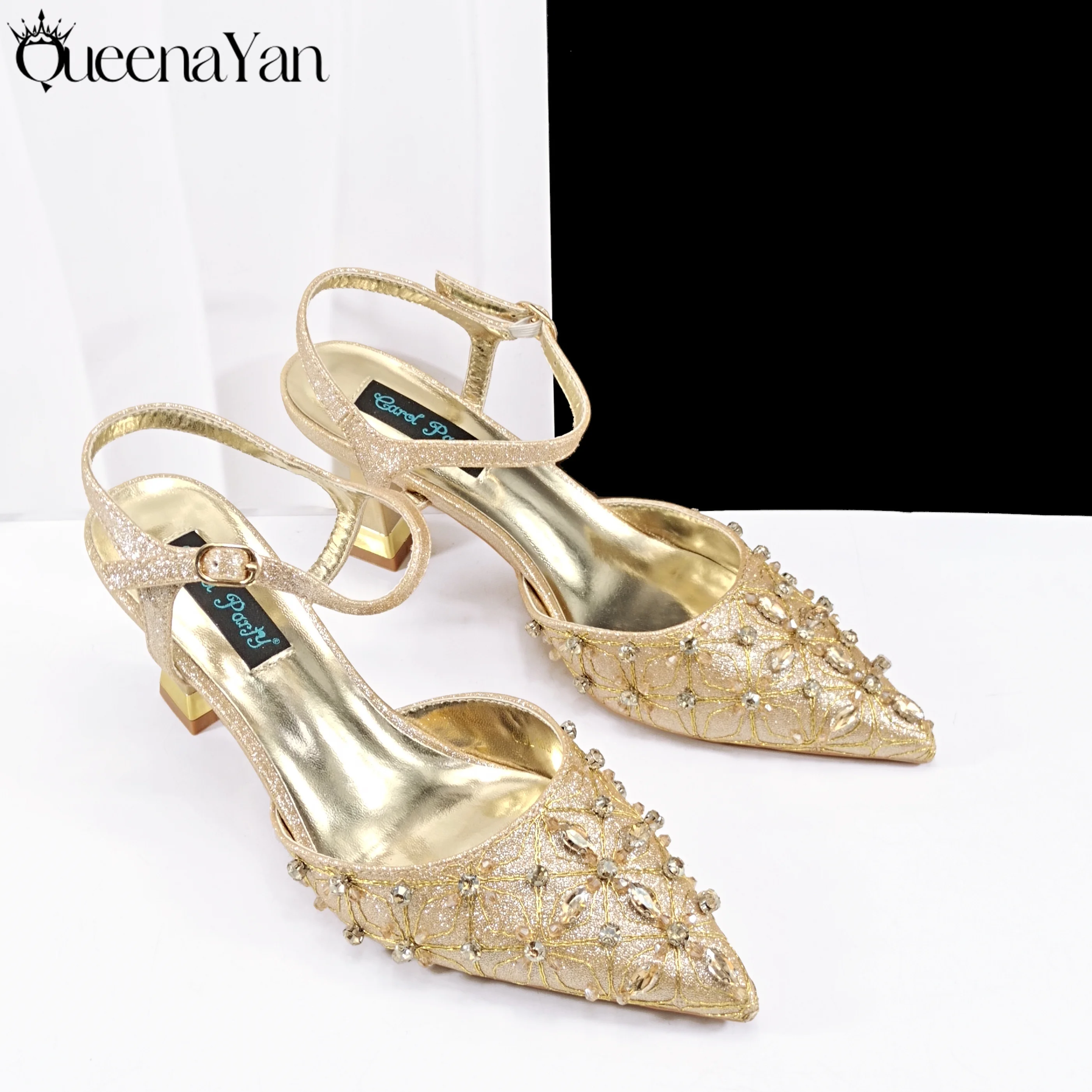 كعب عالي أنيق من QueenaYan بتصميم إيطالي بمقدمة مدببة مع زخرفة من حجر الراين على شكل ألماس مريح ومتين #4