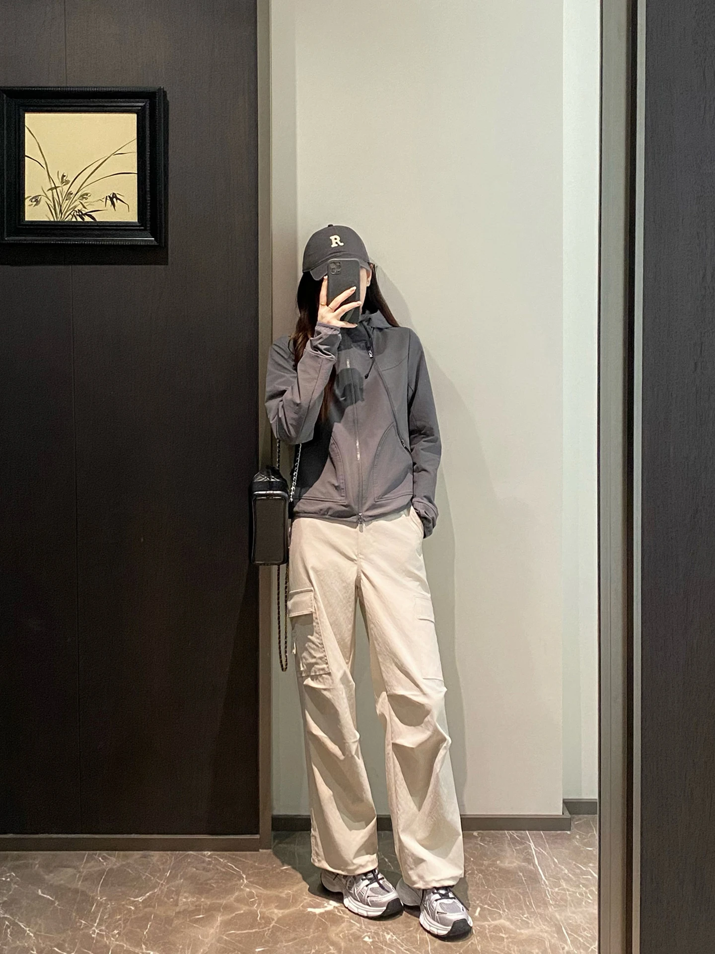 เสื้อแจ็คเก็ตซิปยาวสไตล์เกาหลีสำหรับผู้หญิง ดีไซน์แฟชั่นฤดูใบไม้ร่วง ทรงหลวม สวมใส่สบาย ช่วยให้ดูผอมเพรียว