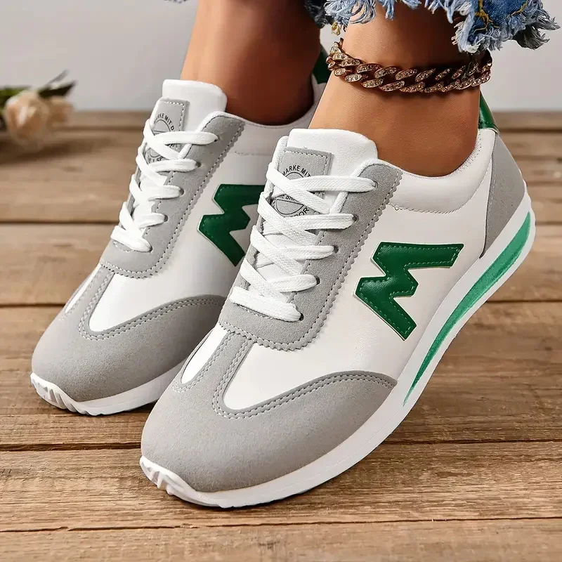 Neue 2026 Damen Casual Walkingschuhe Sommer Flache Schnürschuhe aus Leder Hochwertige Sneaker Modische Flachboden-Damen-Gump-Sneaker