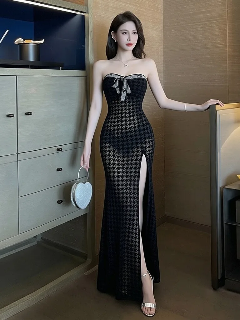 Sexy Slim Fit Long Dress with High Slit And Polka Dot Pattern Women's Strapless Bodycon Gown Perfect for Parties And Evenings