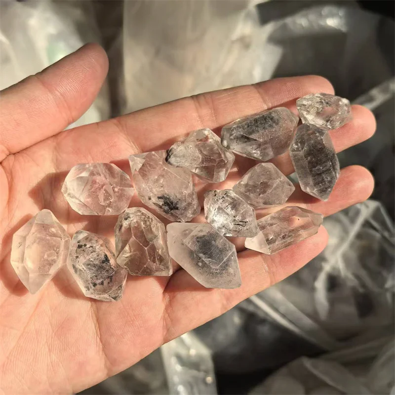 1pcs Natural Stone Herkimer Diamond Burnishing Quartz Crystal Irregular Shape Mineral Reiki Healing Gemstone Home Decor