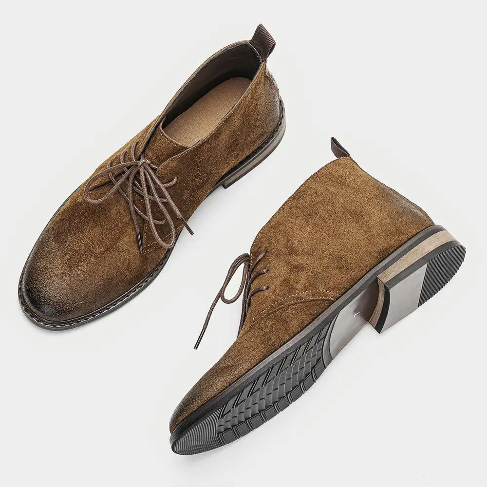 Herrenstiefel aus echtem Rindsleder, mit zwei Ösen zum Schnüren, für Herren, geeignet für Freizeitkleidung, Herrenstiefel mit matten, gemusterten Verzierungen. – Detail 8