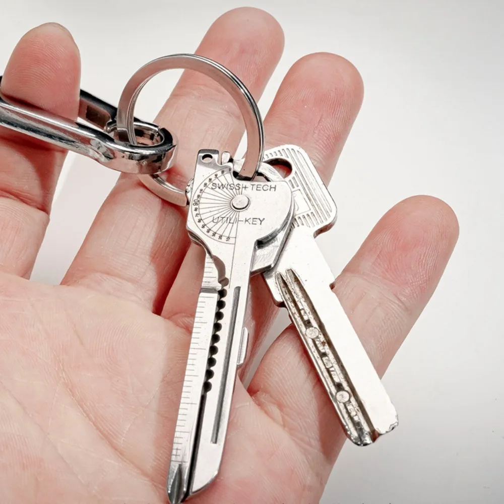 المحمولة متعددة أداة المفاتيح الفولاذ المقاوم للصدأ 8 في 1 التخييم متعددة الوظائف المفاتيح للطي متعددة الوظائف تصميم فتاحة الزجاجات