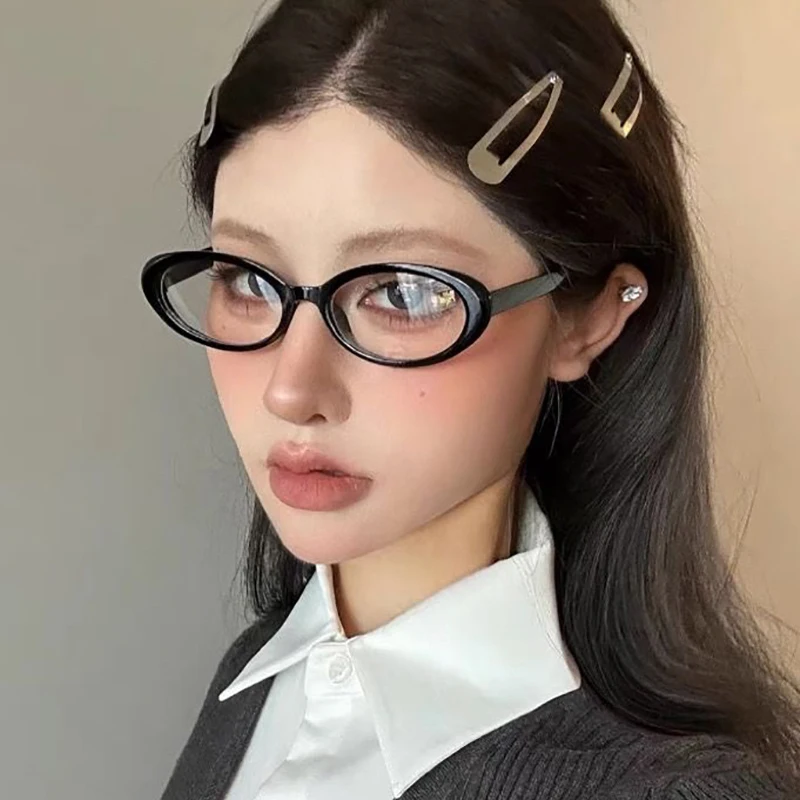 Black Oval Frame Glasses Women Y2K Girls Retro Narrow Spectacles Vintage Computer Reading Goggles Anti-Blue Light Eyewears