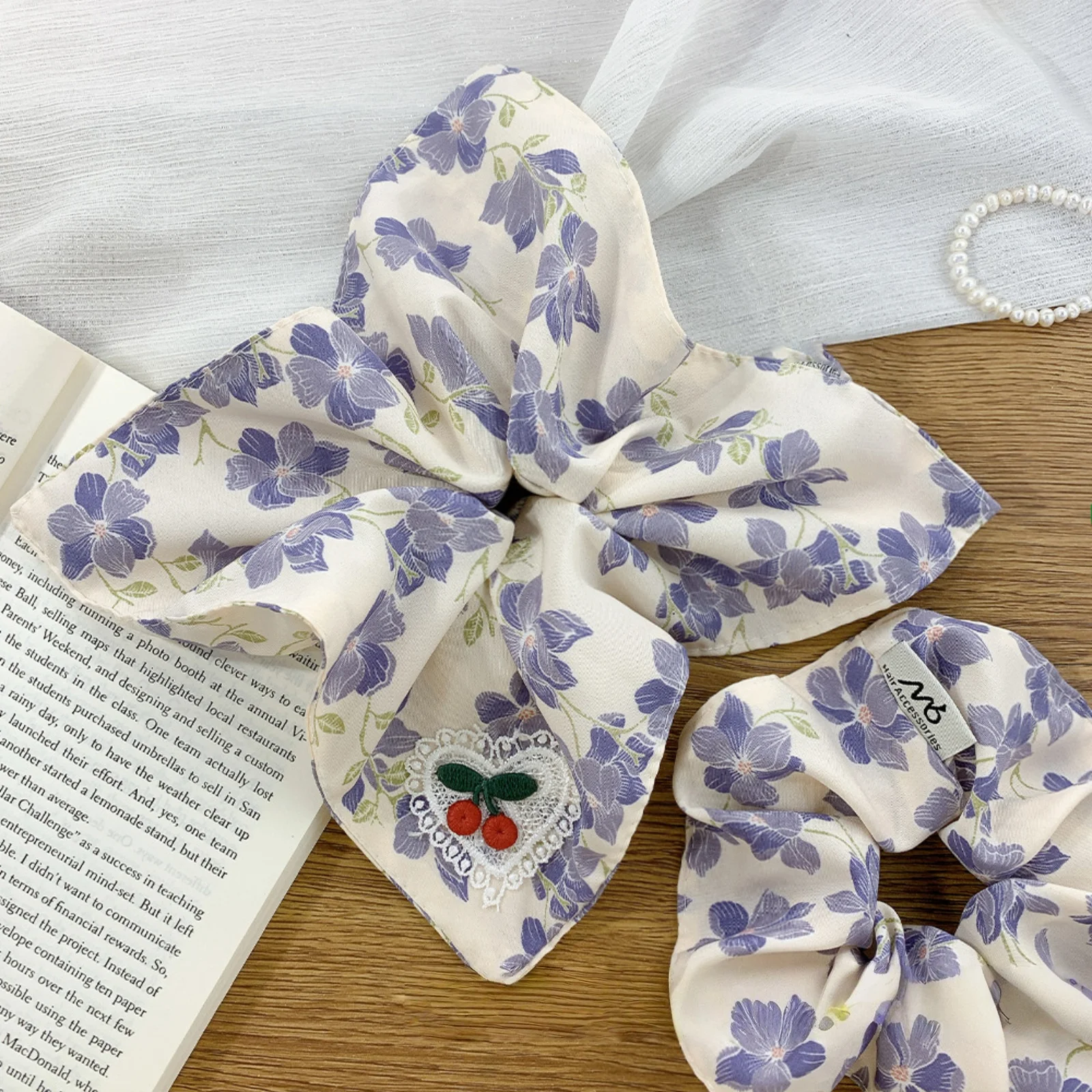 

1PC Floral Print Hair Scrunchie With Cherry Lace Patch, Sweet And Elegant Hair Accessory For Women