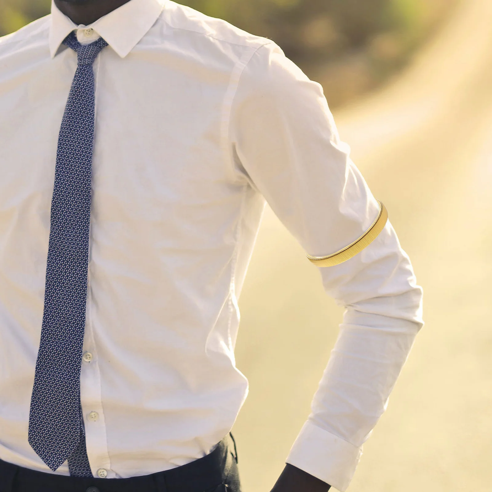 

6 pcs Elastic Shirt Sleeve Holders Adjustable Anti-Slip Breathable Arm Bands For Long Sleeves Men Women Sleeve Garters Shirt