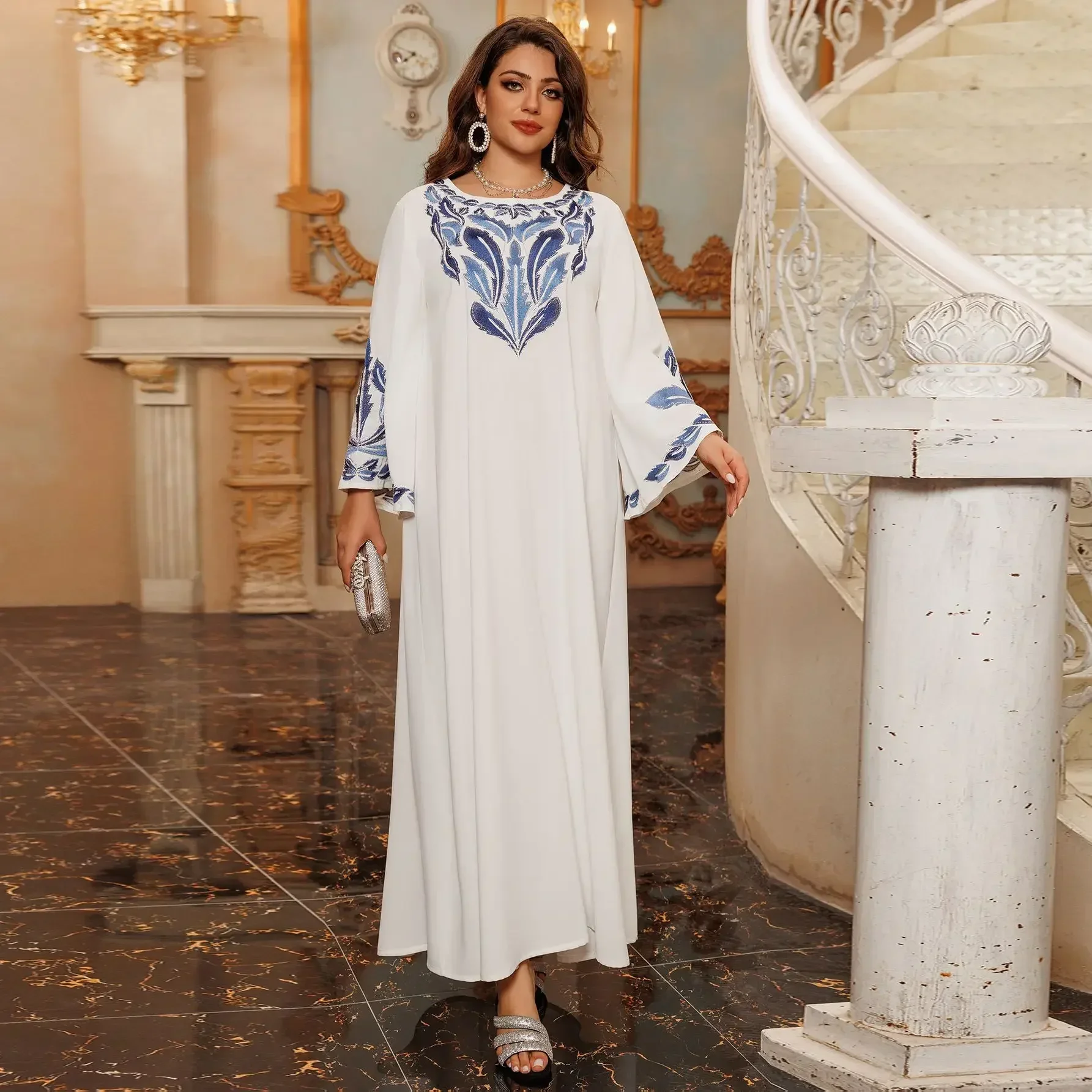 Abaya arabe dubaï brodé pour femmes robe musulmane manches longues robes de soirée modestes caftan Abayas turquie Caftan Islam robes