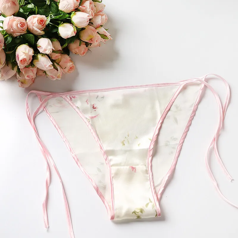 3pcs/lot Mid waist mulberry silk female panties female pure silk trigonometric panties lacing female panties