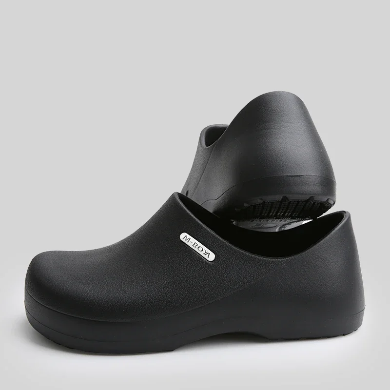 New Arrivals Hotel Kitchen Chef Shoes Non-slip Waterproof Oil-proof Work Shoes Lightweight Antiskid Kitchen Clogs Big Size 36-45