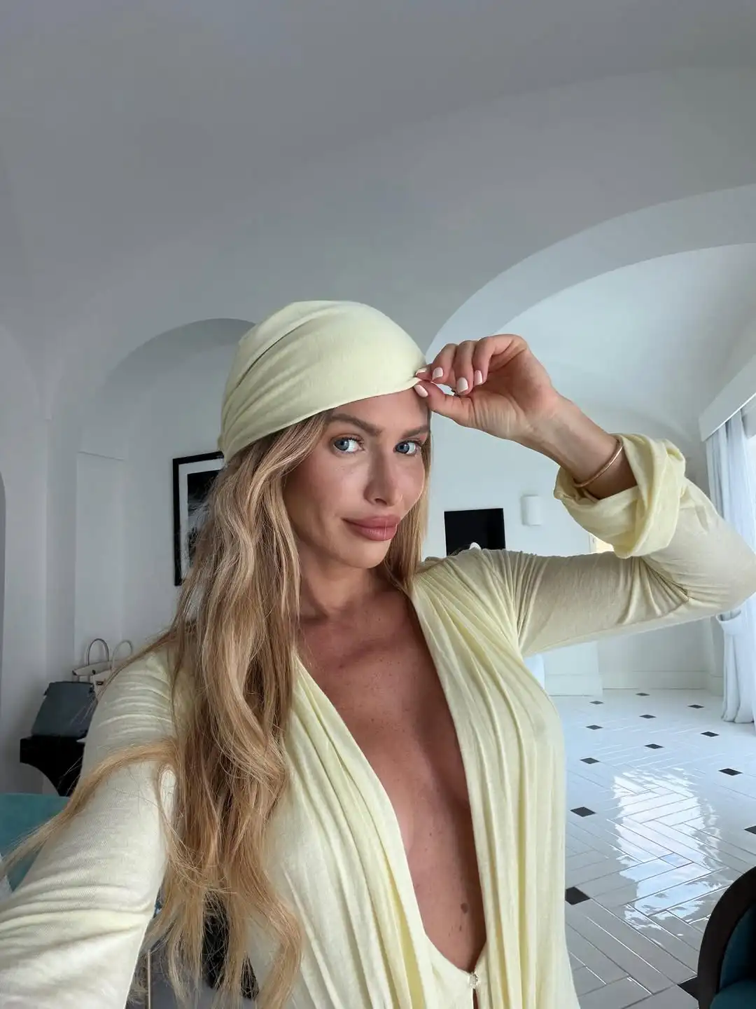 Premium Deep V-neck Gown Solid Shirred Finger Sleeve Long Sleeve Stretchy Slim Maxi Dresses  Vacation Date Vibe Outfit New