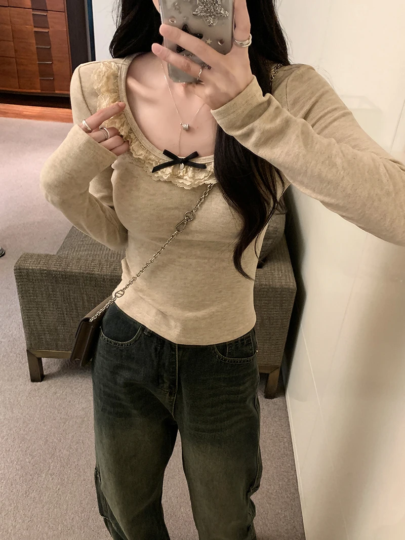 

Long Sleeved T Shirts Art Womens Winter Fleece Thermal Padded Inside Stand Up Neckline Thumb Chic Streamlined Smoothing Modern