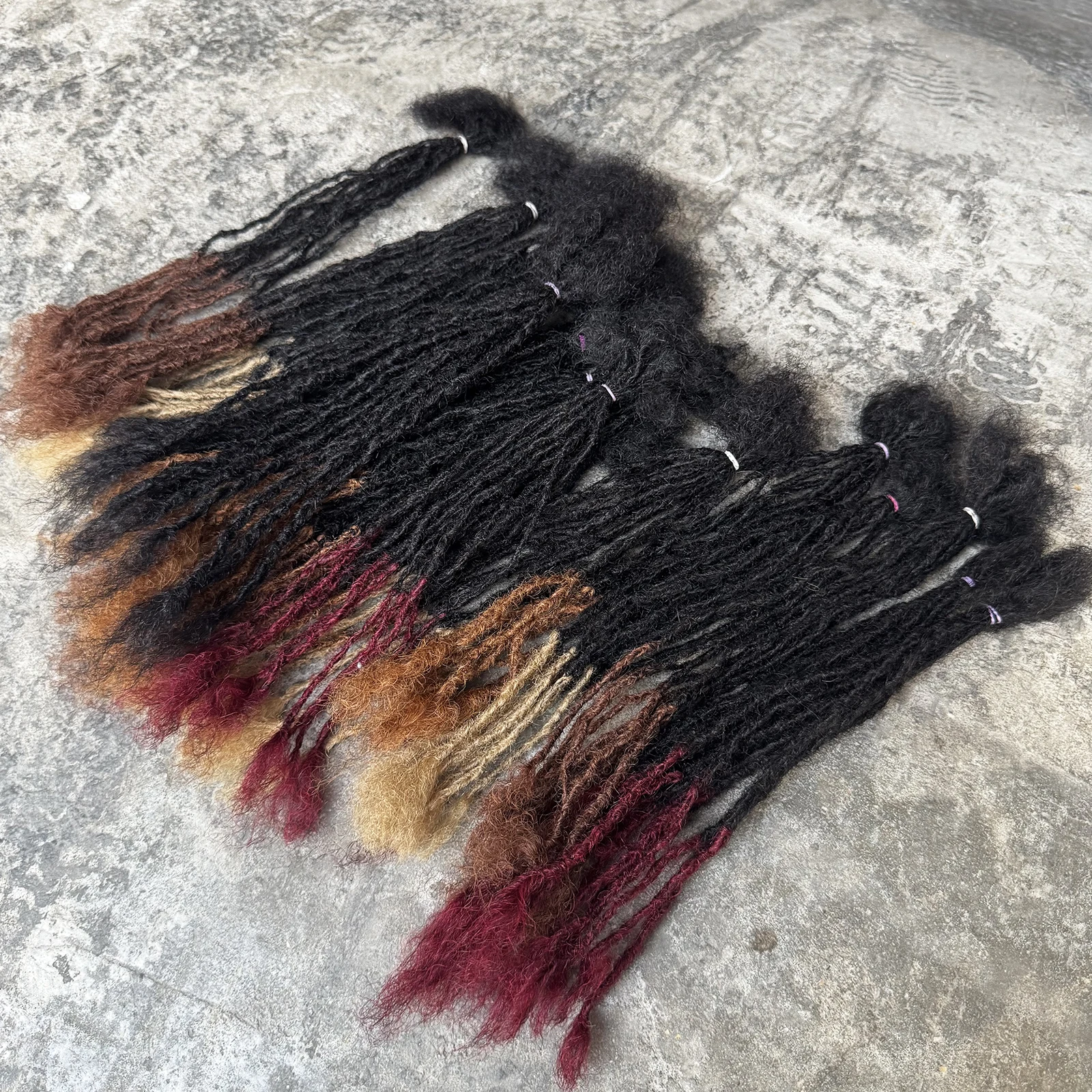 0.2cm Handmade Interlocking Sisterlocks Curly Tips Real Human Hair Permanent Micro Locs Extensions Soft Dreadlocks Can Be Dyed