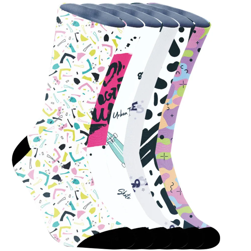 

2025 Новые экологически чистые носки для переработки пластиковых бутылок, уменьшающие выбросы углерода, каждая шаг езды на велосипеде.