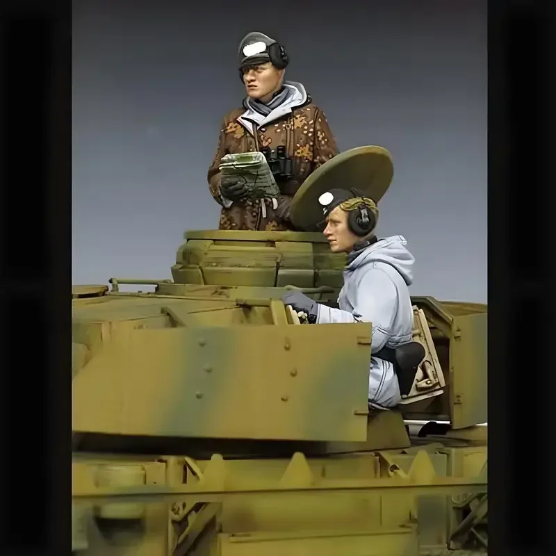 

1/35 Resin Panzer Commander Model - Winter Theme,, GK, Unassembled & Unpainted Kit