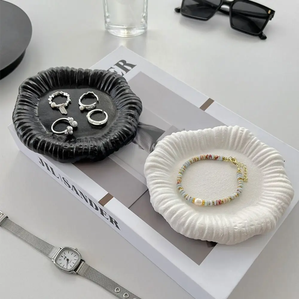 Home Decoration Ceramic Jewelry Storage Tray Creative Portable Jewelry Display Rack Artistic Irregular Storage Plate Kitchen