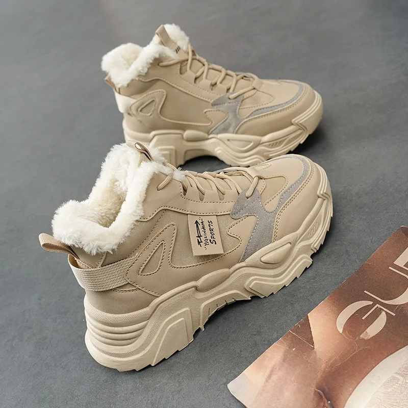 

Женские высокие кроссовки 2024: Новинка осени-зимы, корейский стиль, повседневные спортивные туфли в стиле Dad Shoes, на флисовой подкладке, универсальные, модель 8195