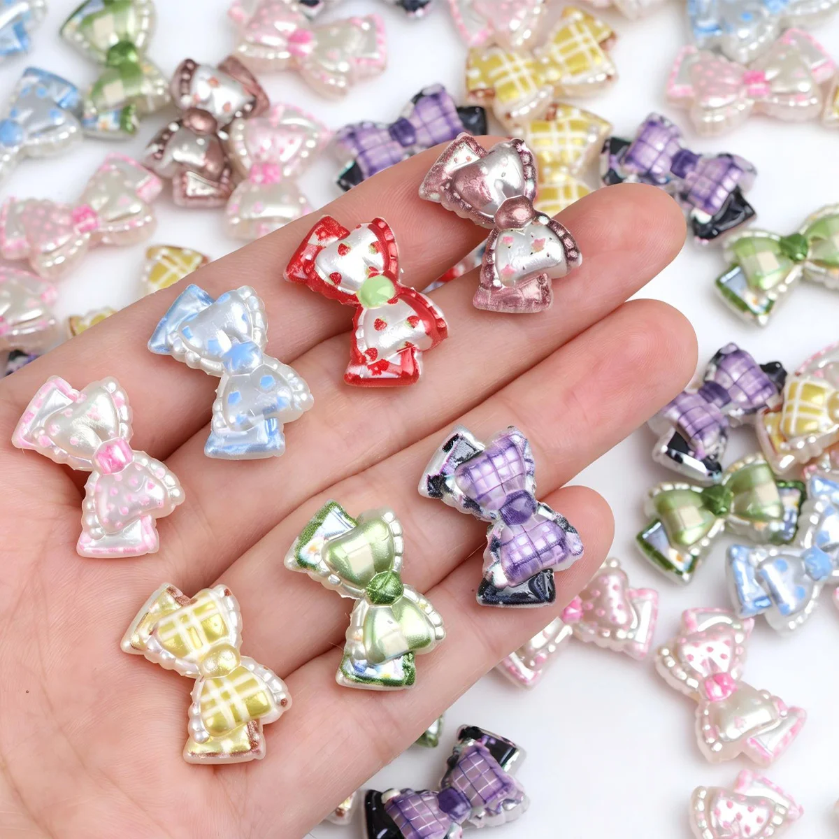 16pcs/32pcs Random Color 1.5×2.5cm Plaid Polka Dot Puffy Bow Acrylic Beads for Pen Topper Bracelet Jewelry Craft Supplies