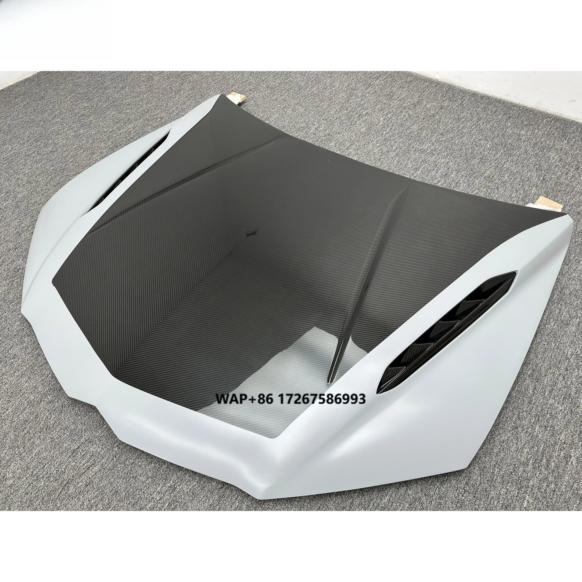 

Performante Style Partial Dry Carbon Fiber Front Bonnet for URUS Engine Cover Hood Car Body Kits Parts Carbon Hood