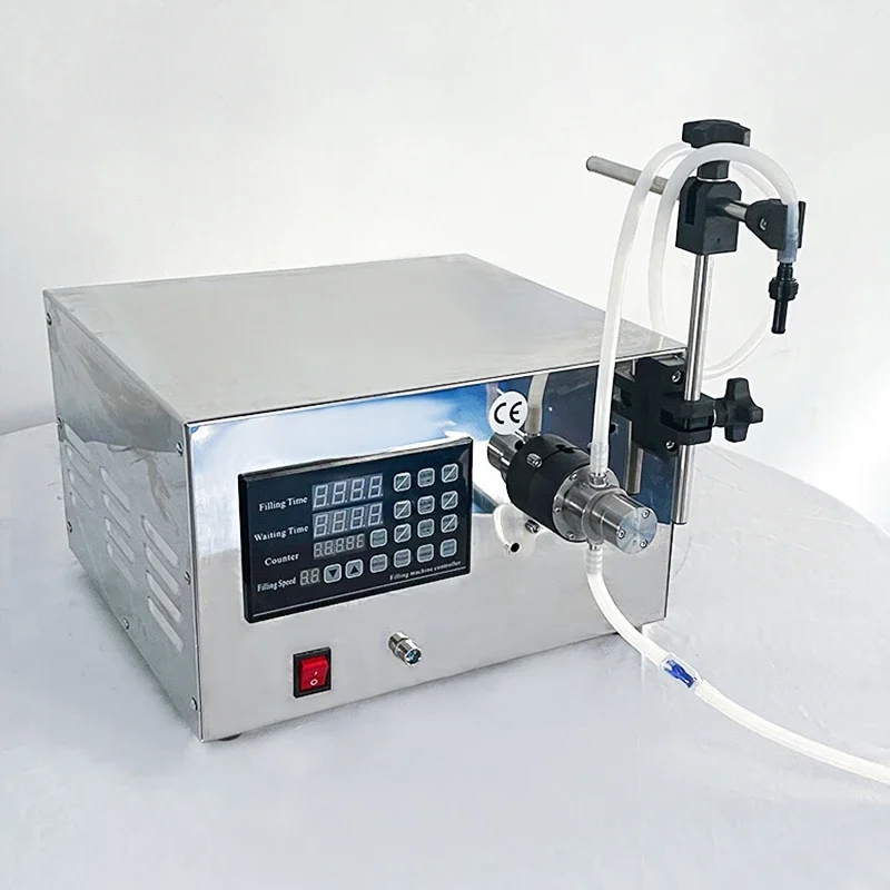 LY-138 مضخة مغناطيسية أوتوماتيكية كاملة باستخدام الحاسب الآلي آلة تعبئة سطح المكتب أداة تعبئة السوائل اختياري رؤوس واحدة أو مزدوجة للمشروبات الغازية #4