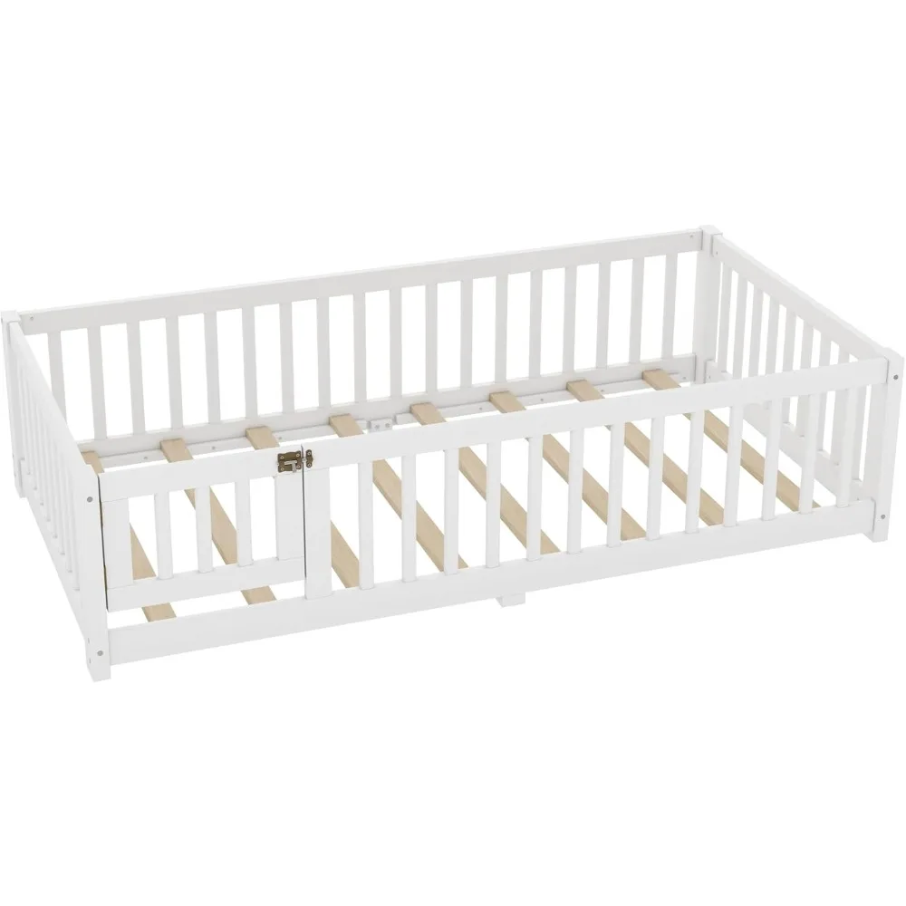 سرير أرضي للأطفال بحجم مزدوج مع باب وسياج، سرير أرضية مونتيسوري مع شرائح ودرابزين أمان، إطار سرير مزدوج من الخشب الصلب