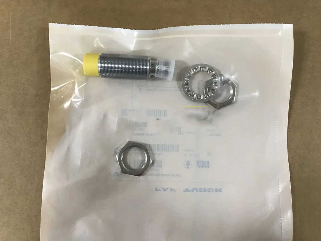 

NI10-M18E-AP6X-H1141 НОВЫЙ 100% гарантия качества