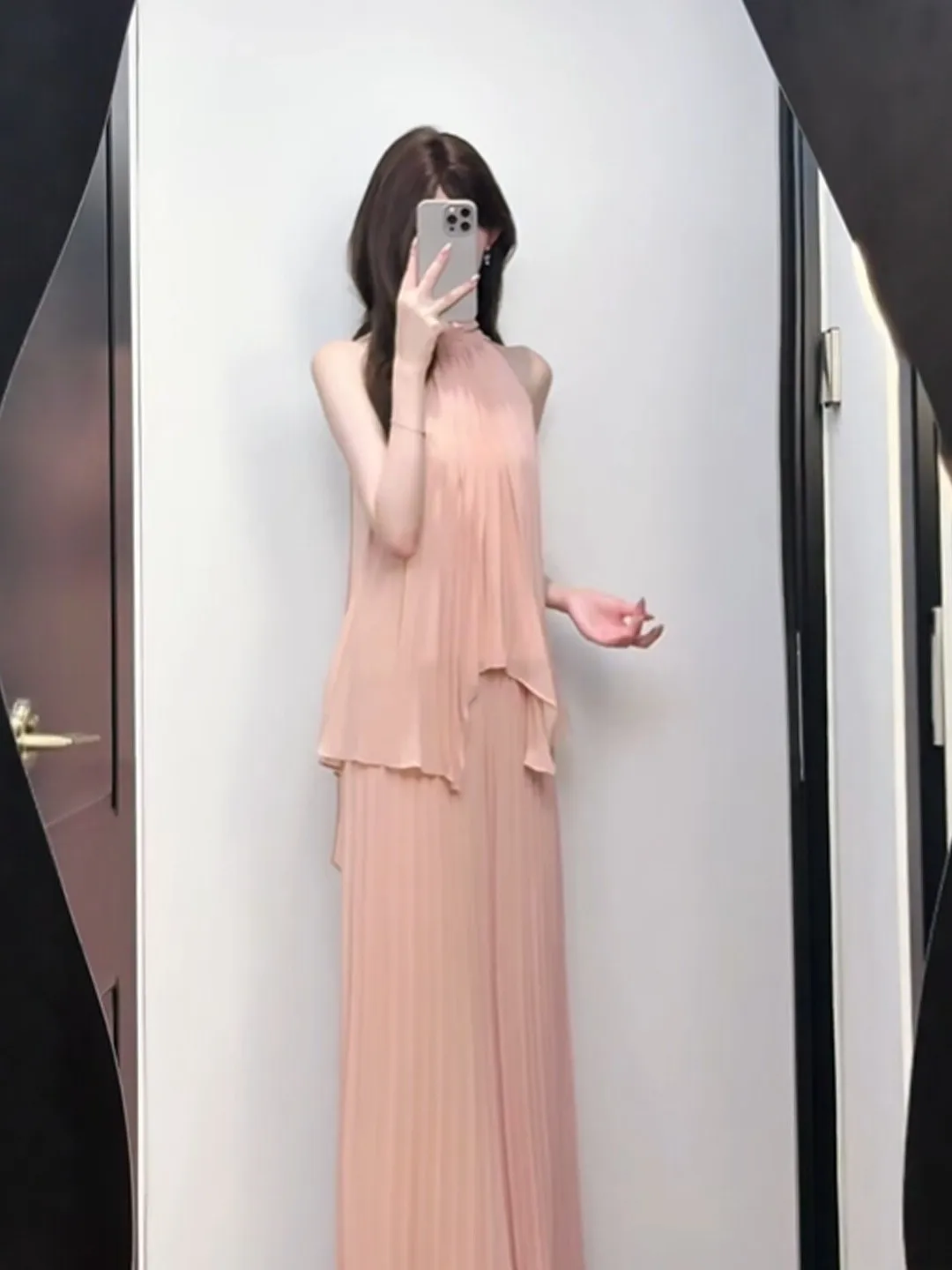 

Gentle Style Neckline Top And Casual Pants Two-Piece Set Cotton Material Warmth Function Summer Collection Women's Fashion