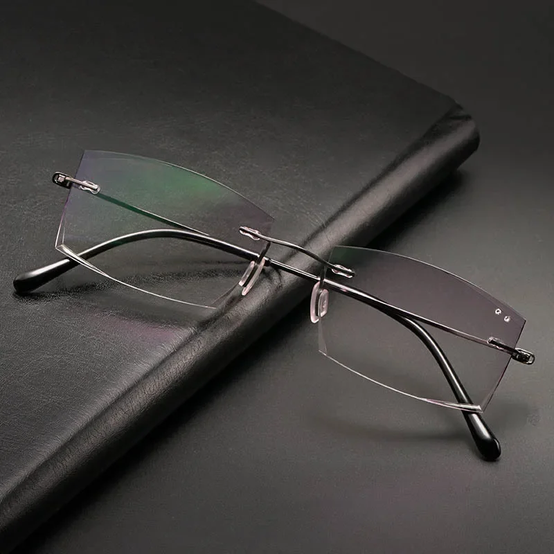 نظارات قراءة جديدة بحافة قطع ماسية مضادة للضوء الأزرق مصنوعة من مادة التيتانيوم النقية، خفيفة الوزن ومريحة