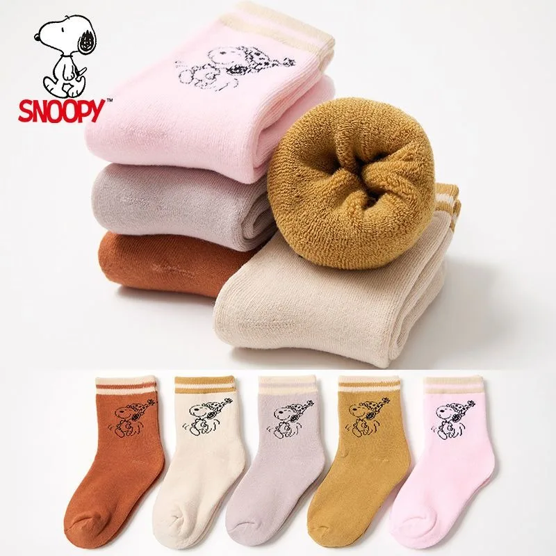 Snoopy Peanuts Comics Animation Peripheral Cartoons Cute Children's Winter Thickened Warm Woolen Coil Mid-Tube Socks Wholesale