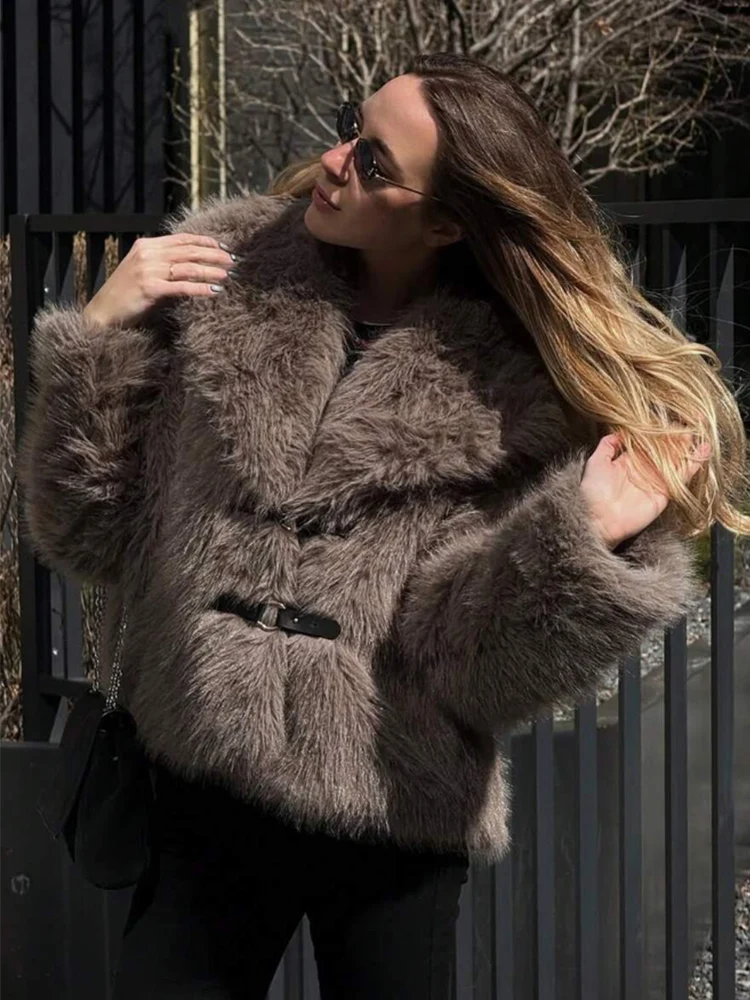 

Women's Thick Warm Faux Fur Jacket Fashion Lapel Collar Solid Fluffy Fur Coat Winter New Long Sleeve Female Chic Outerwear