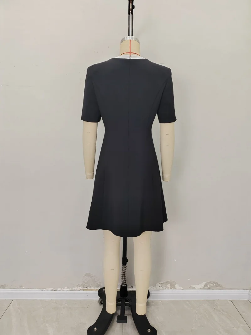 فستان قصير أنيق على طراز OL ملابس صيفية للنساء بأكمام قصيرة وياقة مربعة فساتين مرقعة للحفلات المسائية والنوادي