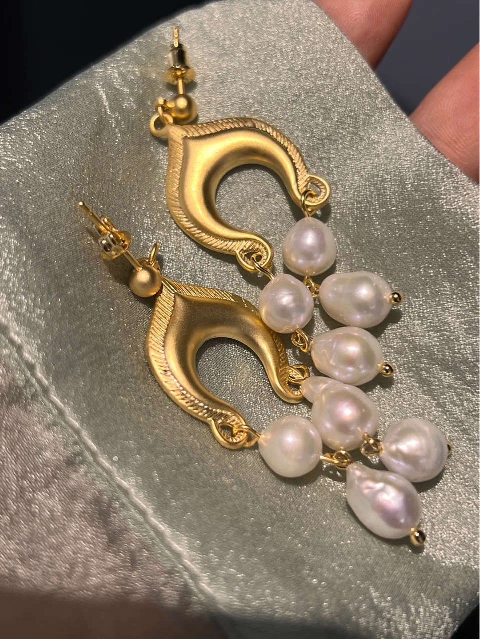 

Brass Stuning Vintage Real Natural Pearl Drop Earrings Women Jewelry Punk Party T Show Gown Runway Trendy Korean Japan Israel