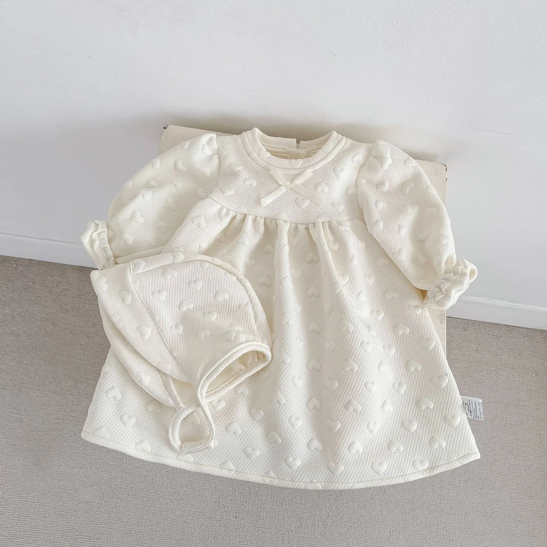 2026 Spring New Baby Girl Long Sleeve Dress Cotton Girls Cute Bow Heart Princess Dress Infant Sweet Dress Toddler Clothes