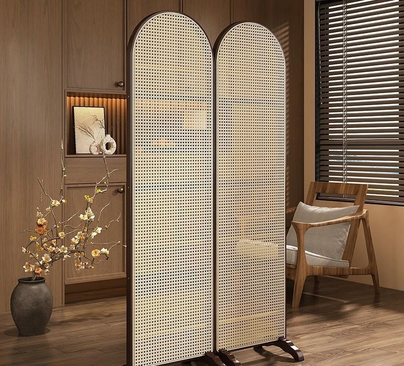 كتلة الخيزران على الطراز الياباني للمنزل، دخول صامت، غرفة معيشة حديثة وبسيطة