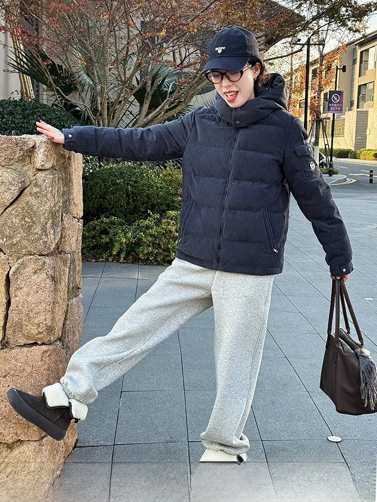 

Women's Hooded down Jacket Beige Corduroy Warmth 90% White Goose down Casual Loose Fit Fashionable Winter Outerwear