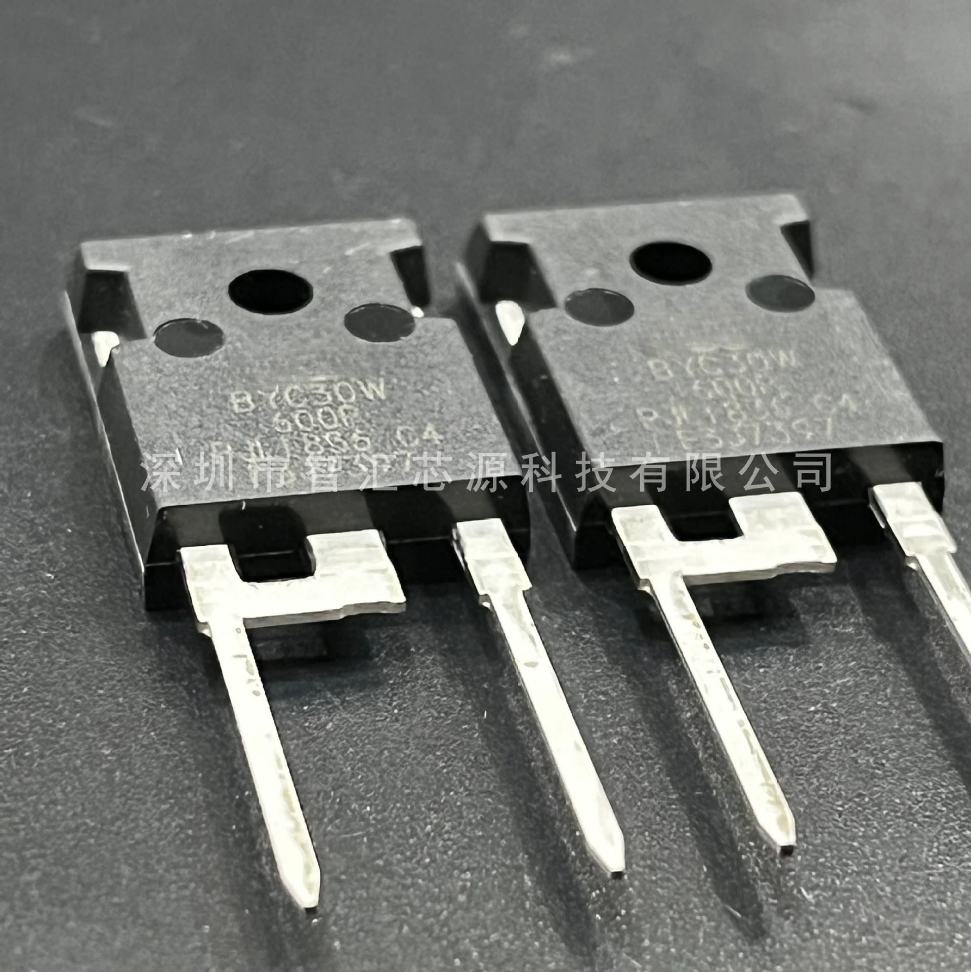 10PCS/LOT BYC30W-600P TO-247AC 600V 30A new original BYC30W BYC30W600P