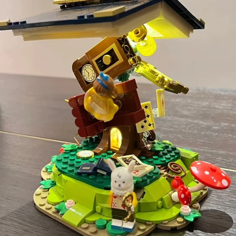 Libro di fiabe Alice senza peso Blocchi di costruzione Modello di giunzione Confezione regalo creativa Ornamenti Giocattoli educativi Regalo di Natale