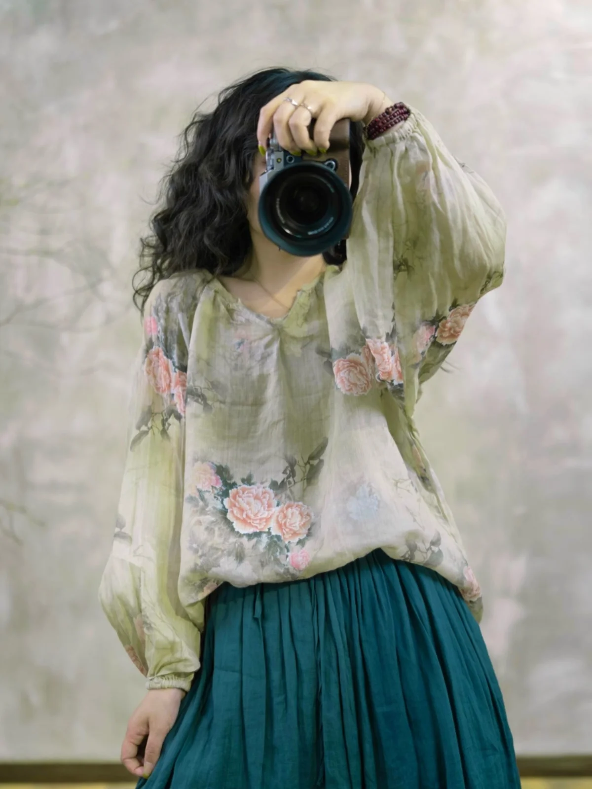 Sommer Neue 2025, Leinen Druck Künstlerische Tear Fre V-ne irt Set Süße Sle Lange Sve Lose Fit Polyester Faser