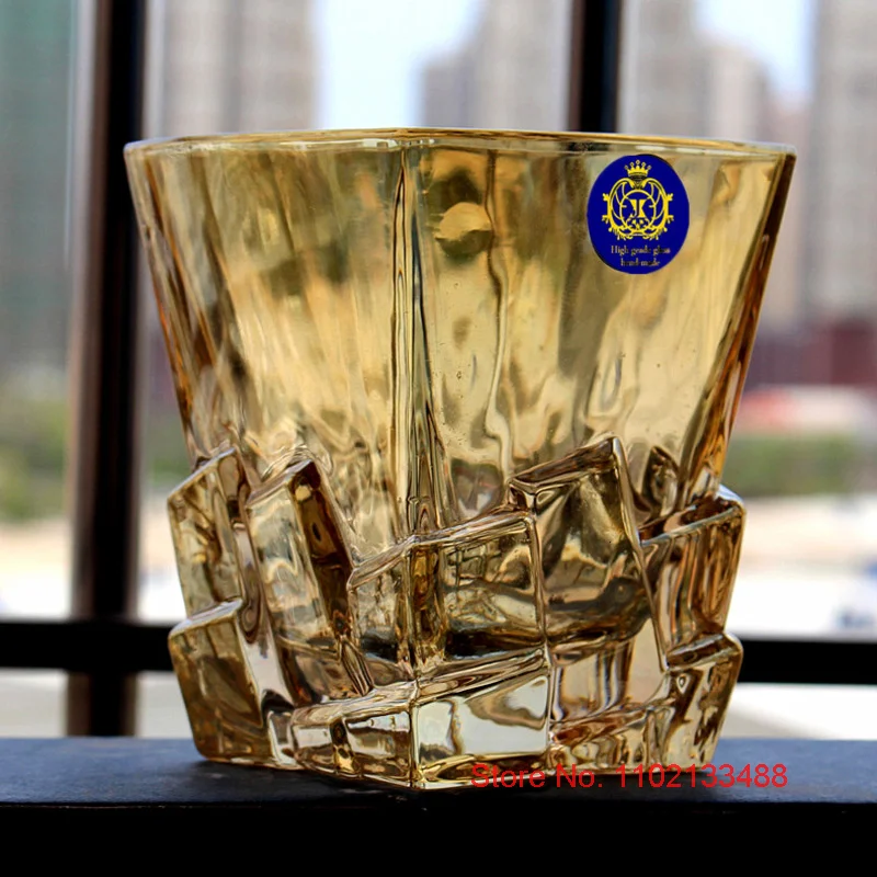 Golden Crystal Whisky Glasses European Style Luxurious Home Wine Glassware Glittering XO Chivas Cognac Brandy Snifters Beer Mug