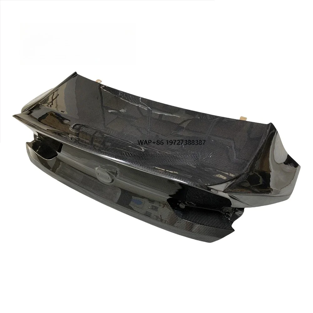 High Quality CSL Dry Carbon Fiber Rear Trunk Lid for New for  8 Series M8 F92 F93 Lightweight Car Bumper
