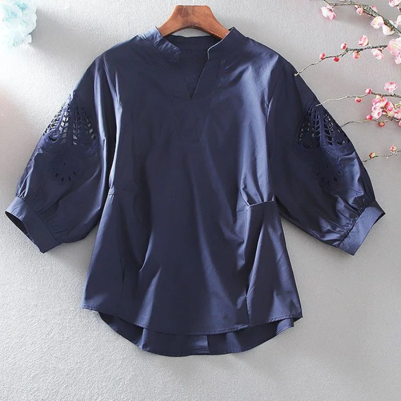 Temperament Hollow Out Loose Blouse Summer New V Neck Half Sleeve Solid Color Office Shirt Tops Fashion Elegant Women Clothing