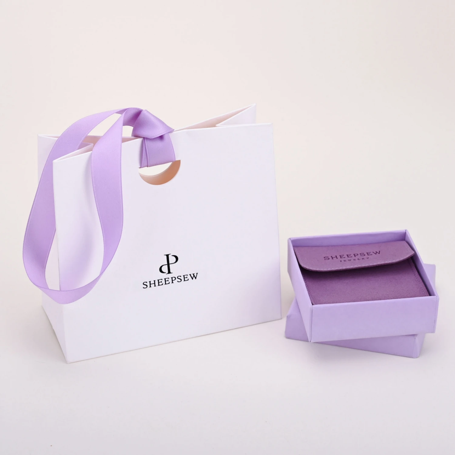 

20 шт., Новое поступление, розовая магнитная коробка в стиле, индивидуальный логотип, коробка для ящика, розовый конверт из микрофибры, мешочек для ювелирных изделий, подарочный бумажный пакет, упаковка