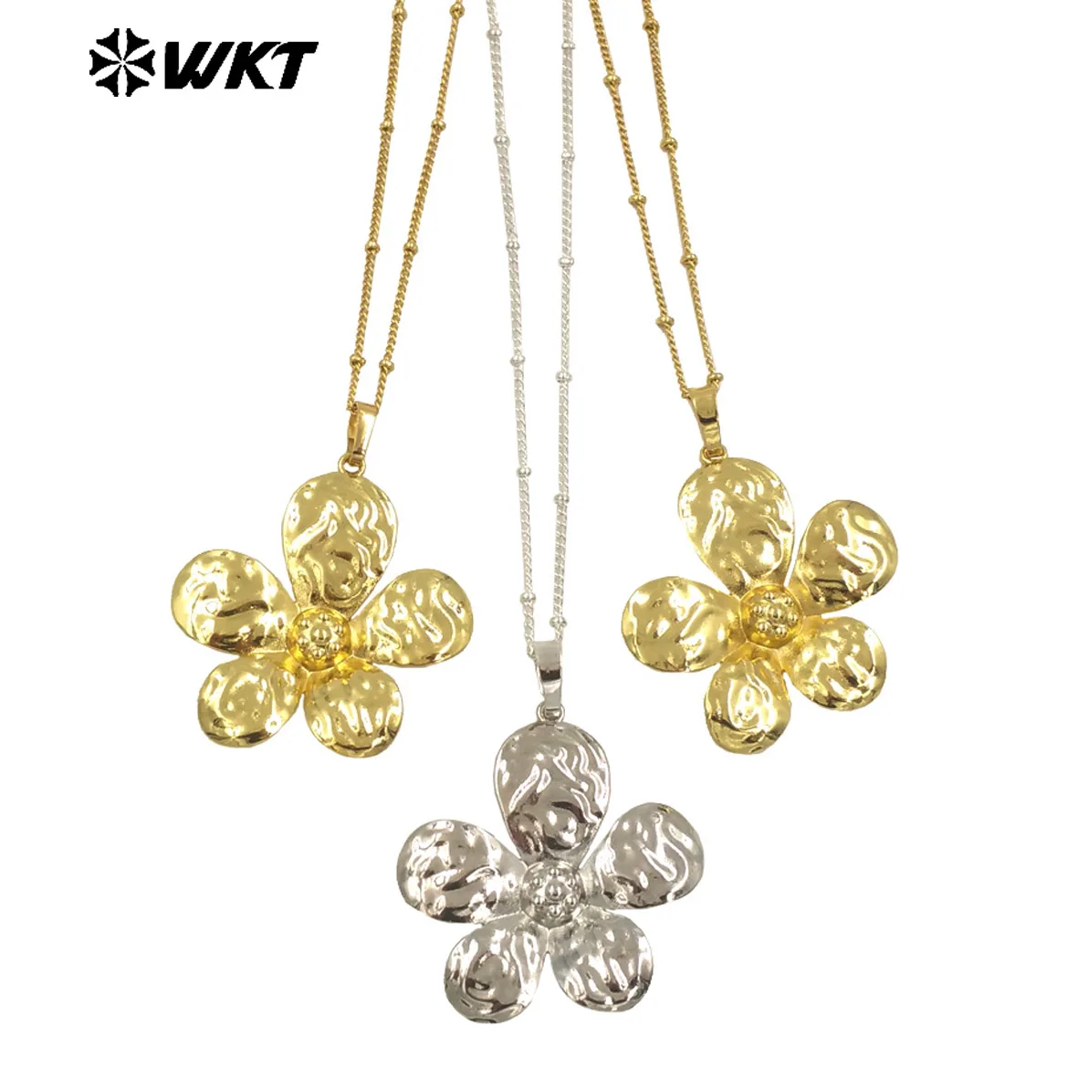 WT-N1478 Beautiful Flower Pendant Silver& Yellow Brass 18 Inch 18K Gold Plated Chain Necklace For Women Sweater Or Skirt ACC