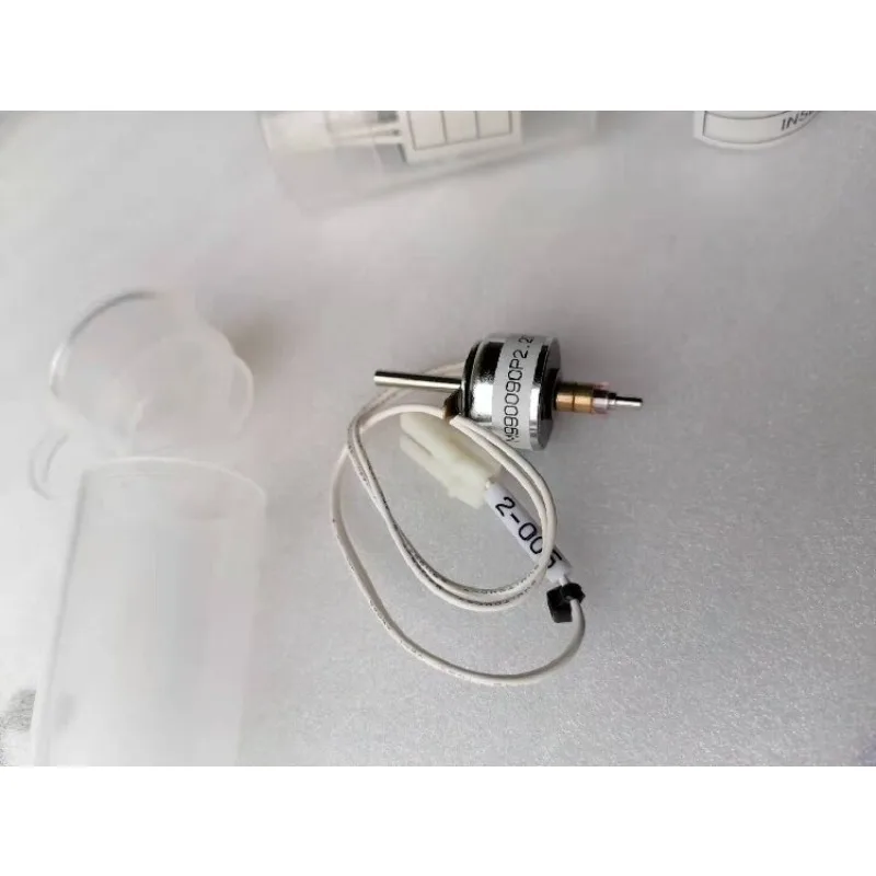 Packaging machine Japan's new electric yuan  welding 50400-1360/50404-5114 electromagnet M990090P2